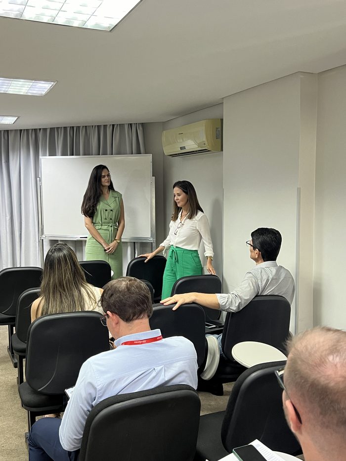 Treinamento com equipe · TCL